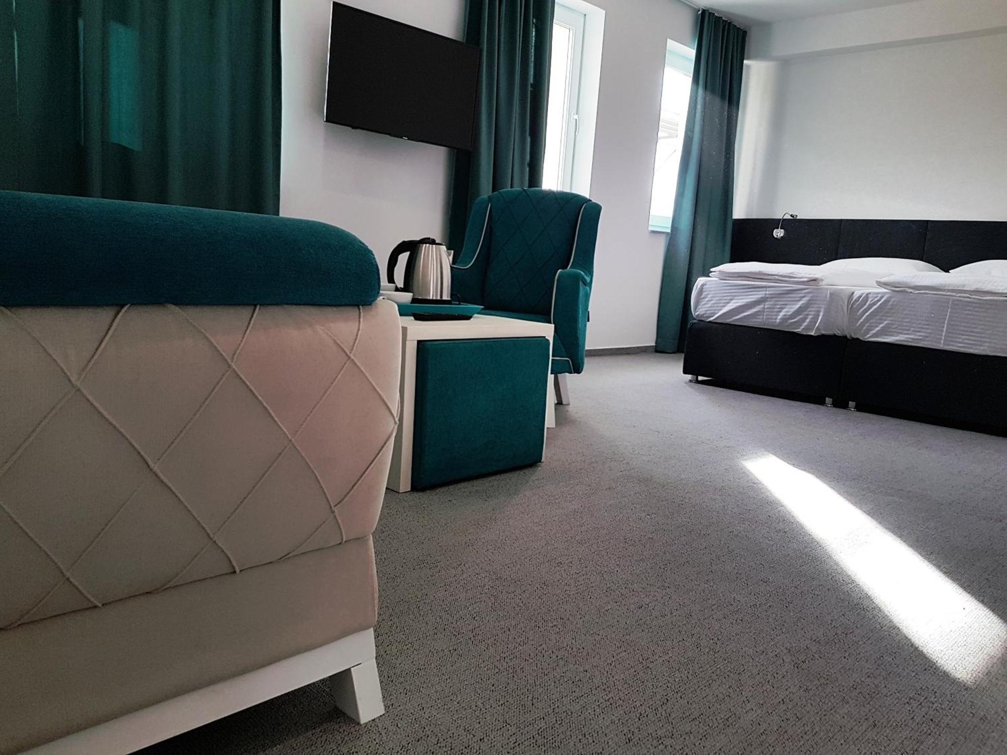 Hotel Sax Gracanica Gracanica  外观 照片